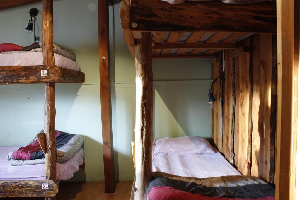 Casa Del Pueblo Vandrerhjem Esquel Eksteriør bilde